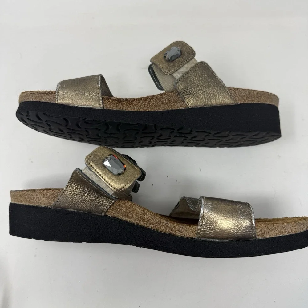 Naot Sandals Womens 11 / 42  Ashley Leather Metallic Wedge Comfort Shoes